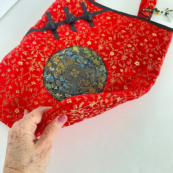 Asian Rampage Clothing Red Black Dragon Medallion Tote Bag Lucky Bat Charm NWT - Picture 5 of 11